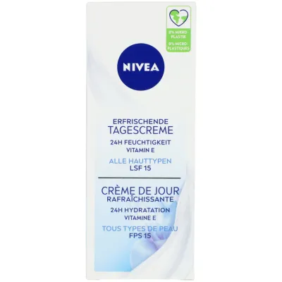 Nivea Crème de jour hydratante &amp; rafraîchissante Essentials FPS 15 50ml