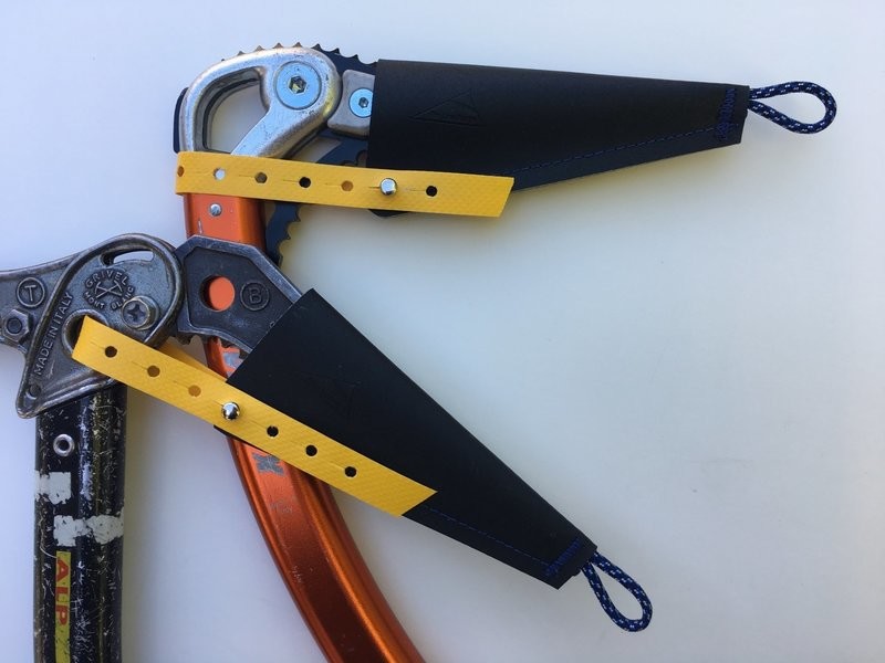 Pick Sheath (2)