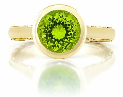 Tuileries—Yellow Gold with Peridot