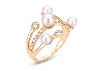 Stunning 14-Karat Akoya Pearl & Diamond Ring!
