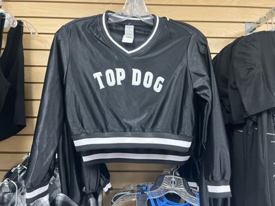 Weissman Black Pullover