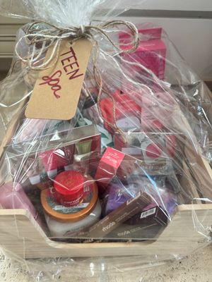 #14 Teen Spa Basket #14 Teen Spa Basket