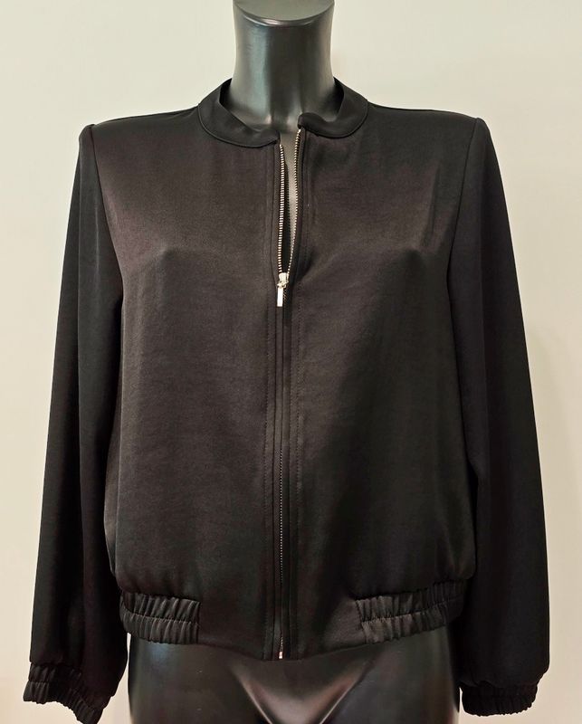 Atmos 1449 Vest Inda/zwart