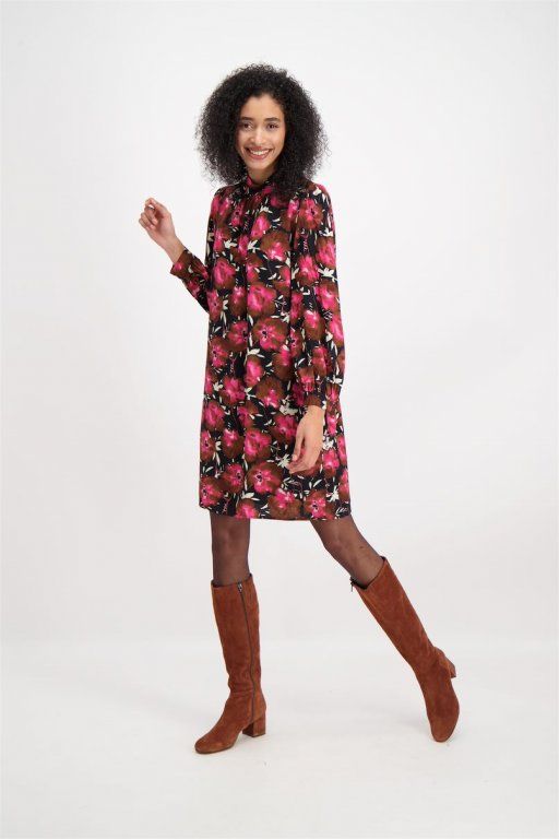 Signe Nature 890067 Kleed Zwart/fushia Signe Nature 890067 Kleed Zwart/fushia