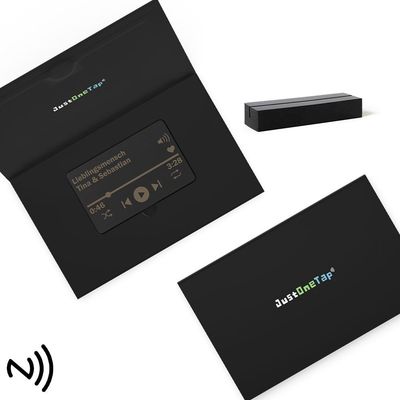 Personalisierte NFC Video- & Songlink-Karte aus Edelstahl (Farbe: Pure Black)