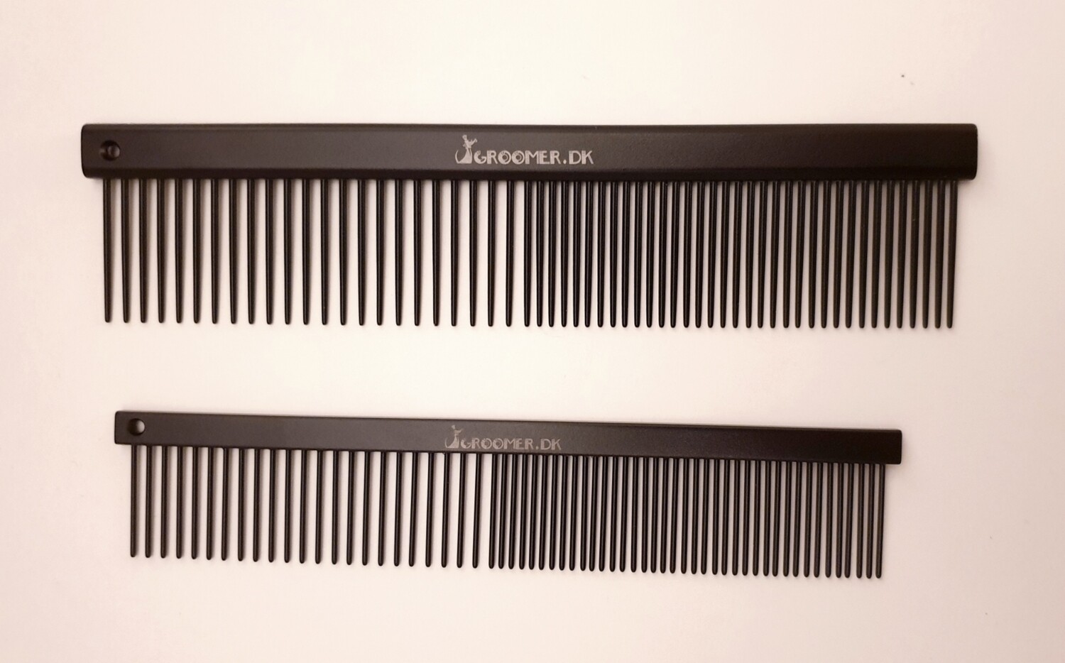 Antistatic smooth comb, teflon coated