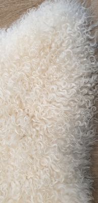 SHEEP SKIN GREENLAND, white cca 115cm