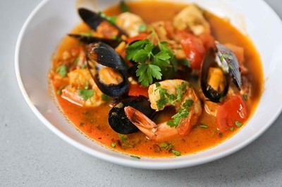 Small Seafood Soup (Thur - Sat)