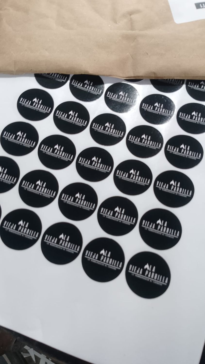 PLANTILLA DE 1000 STICKERS 2CM