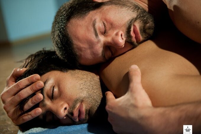 PACCHETTO 4 MASSAGGI TANTRA EROTICO 60&#39;