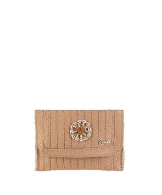 CARTERA BANDOLERA RAFIA SINTETICA, CIERRE MAGNETICO, COLOR TOSTADO
