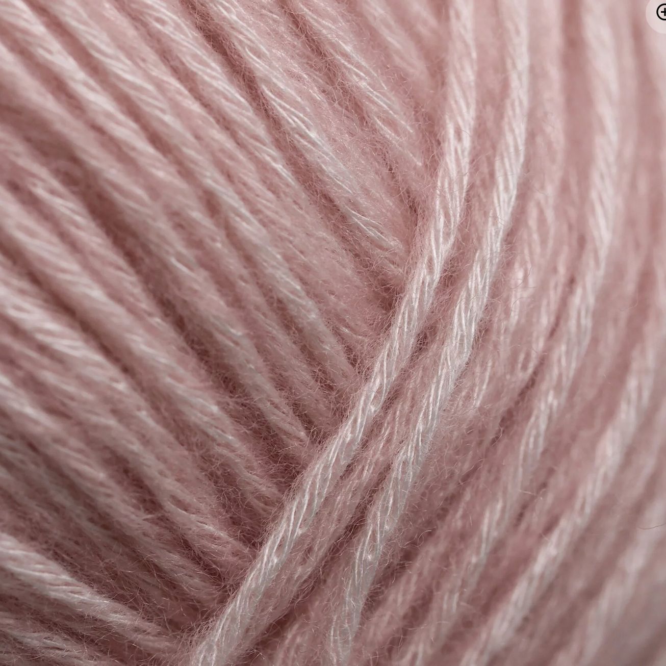 AuraYarns Every Day Rose Quartz