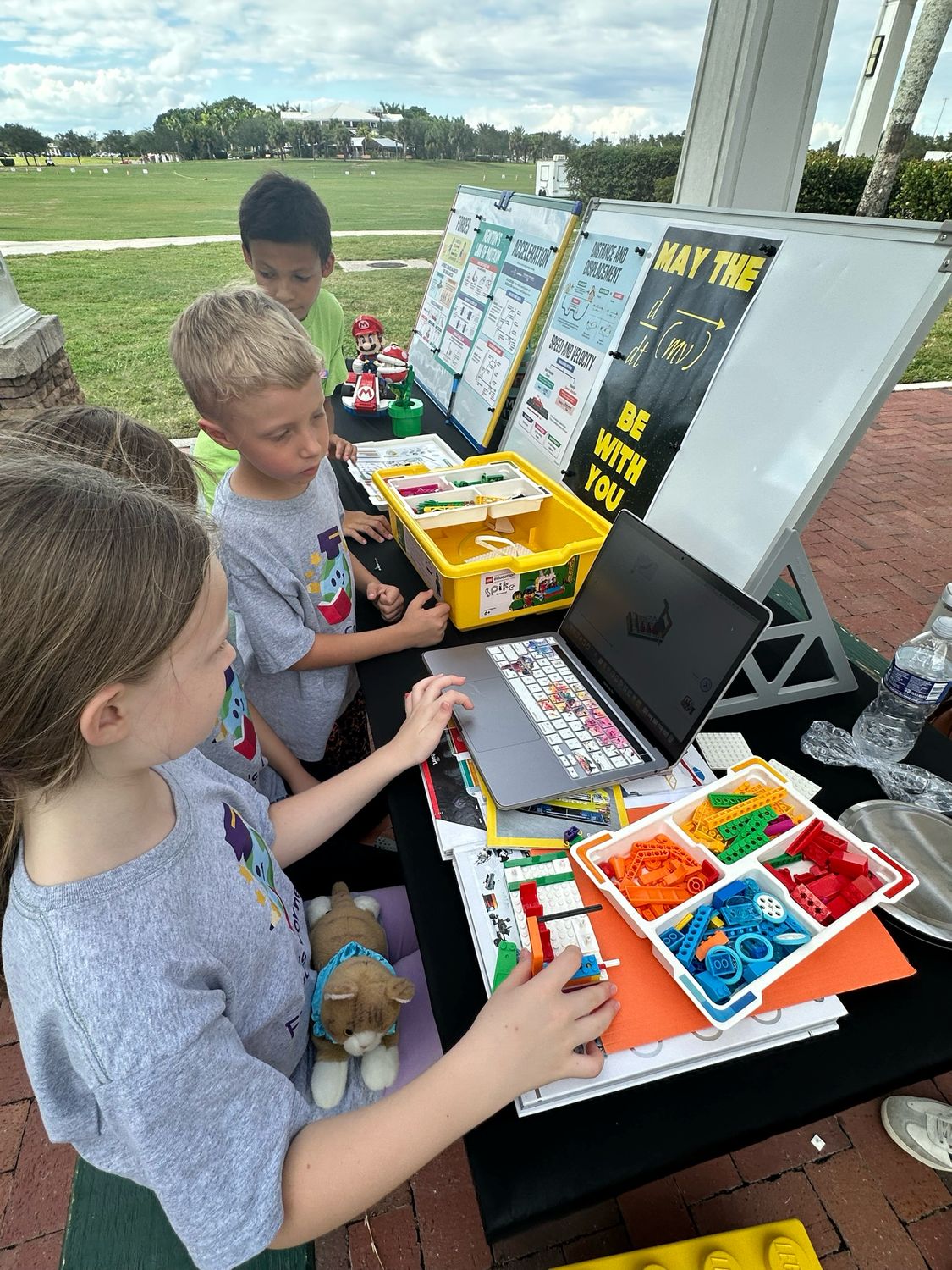 Lego BrickTech Robotics 8+ For All Locations