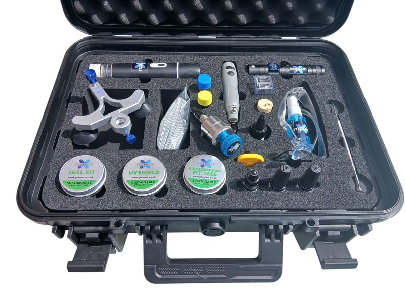 REPAIRX 2 Windscreen Repair Kit Two Injectors-With Training Video
