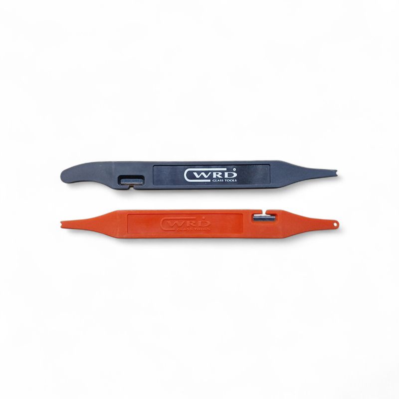 WRD Cord feeder with integral cutting blade WRD Cord feeder with integral cutting blade