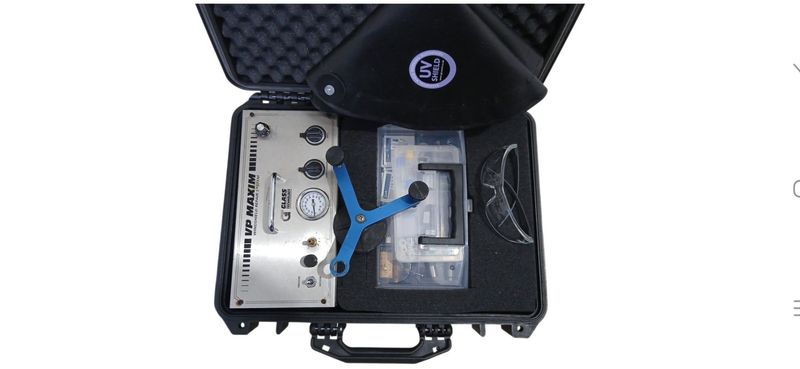 MAXIM Vacuum and pressure machine refurbished-(EX GT training room use)