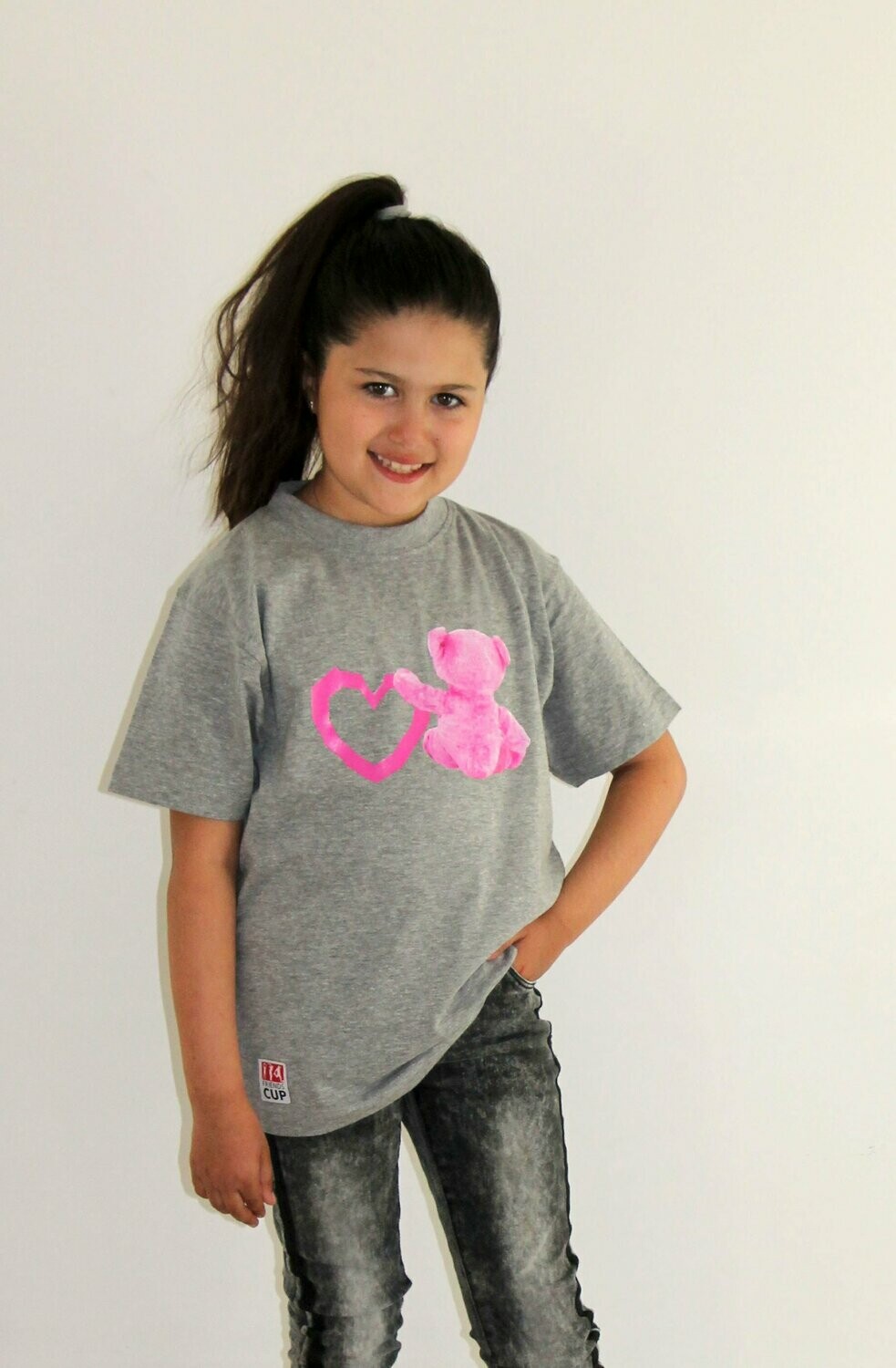 Kids-Shirt Grau mit Aufdruck "Bärchen mit Herz" in Pink