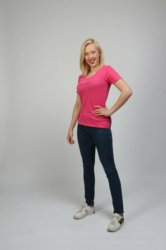Individuelles Damen-Shirt mit Aufdruck Individuelles Damen-Shirt mit Aufdruck