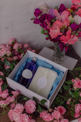 Rose Geranium and Bergamot Bath Oil and 110g Soap Gift Box
