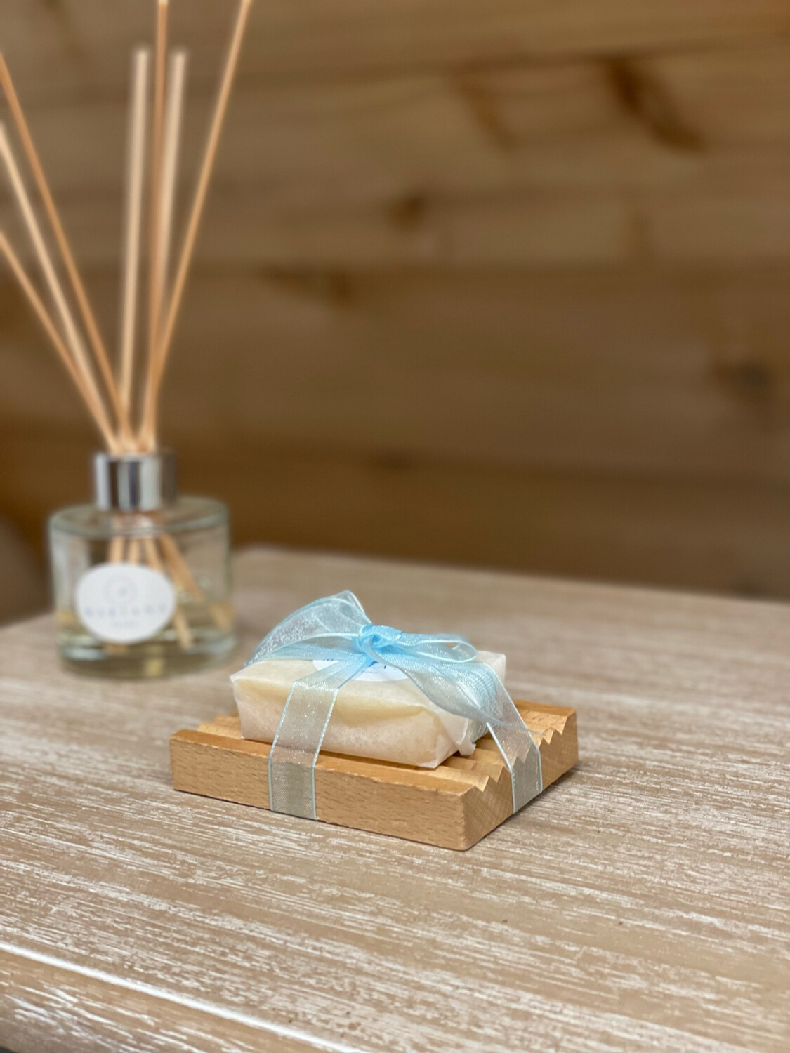 Hemu Wood Soap Dish and Guest Soap