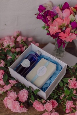 SOAP AND BATH OIL GIFT BOXES