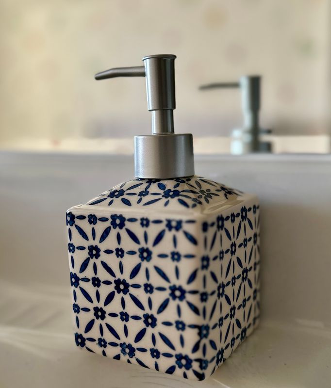 Blue and White Ceramic Liquid Soap Dispenser