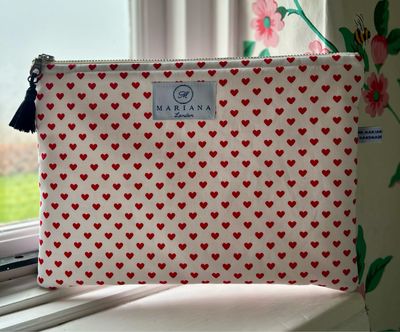Red Hearts Wash Bag