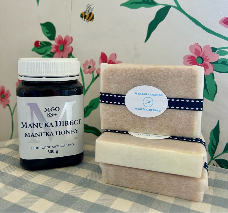 Manuka Honey and Sweet Orange Soap (approx 110g)