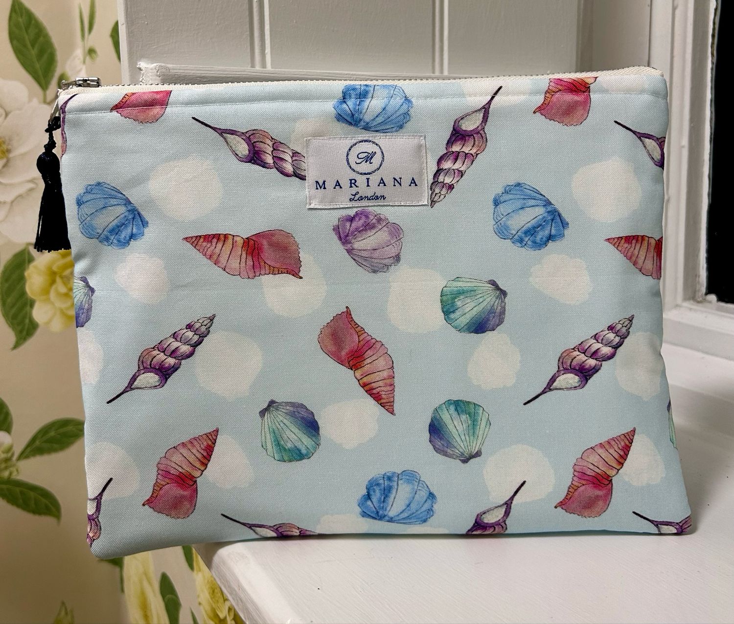 Pale Blue Shells Wash Bag (Handmade By Mariana)