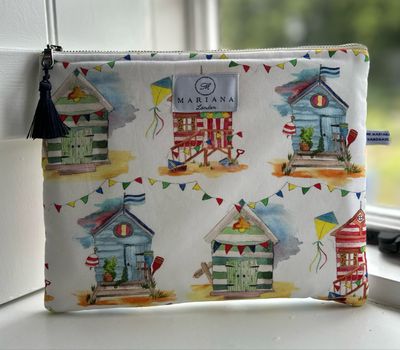 Beach Huts Wash Bag (Handmade By Mariana)