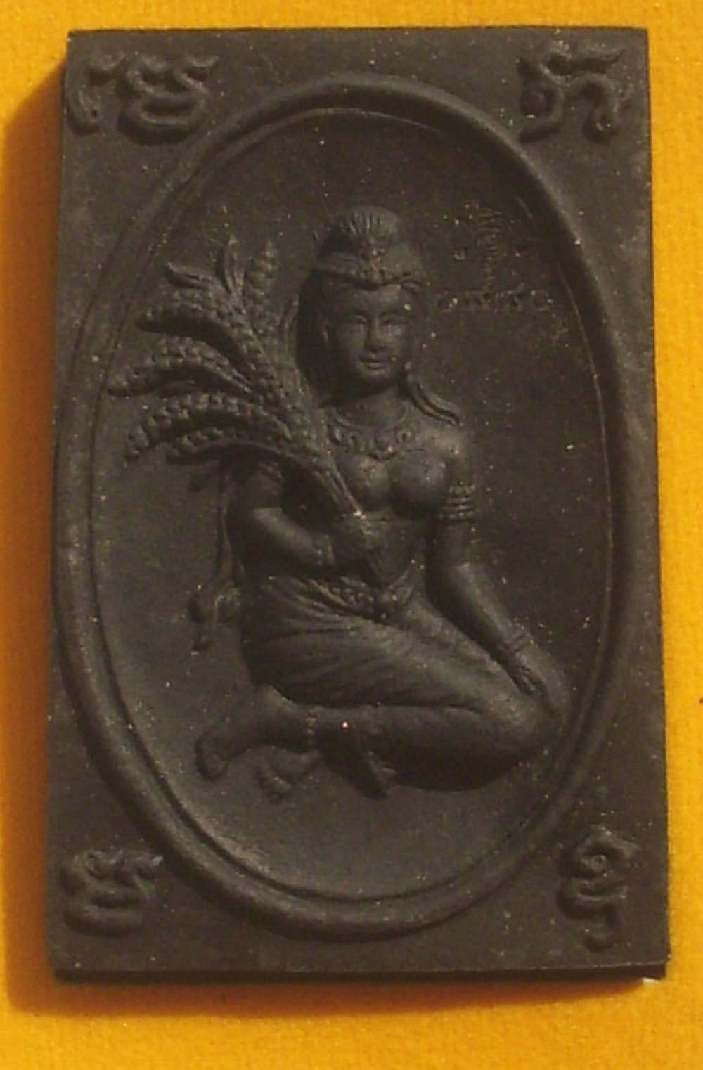 Somdej Chana Marn Bandan Sap - Nuea Pong Paya Ngiw Dam Pasom Din Kakyayaks - Buddha, Earth Goddess and Harvest Deity - Luang Por Tong Dam Intawaso - Wat Tham Tapian Tong (Lopburi)
