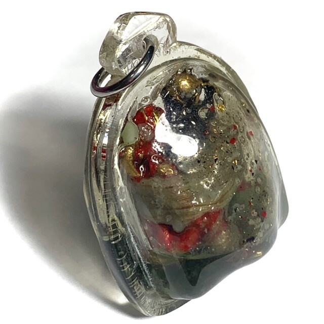 Prai Montr Sanaeh Laoatian Love Charm in Nam Man Prai Lersi Phutin Suchadto​