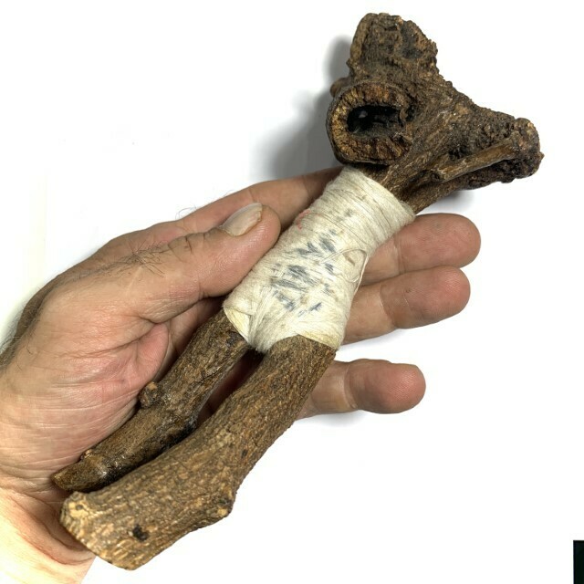 Hun Payont Mai Ga Fak Rak 8 Inches Enchanted Sacred Treewood Spellbound Ghost Soldier effigy Por Tan Kloi Less Than 2 Dozen Made