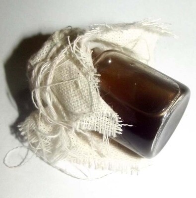 Hua Chuea Nam Man Prai Luead Pong Sanaeh Ya Faed - Empowered for fast Action Prai Oil Potion - Pra Ajarn Dtee Yai