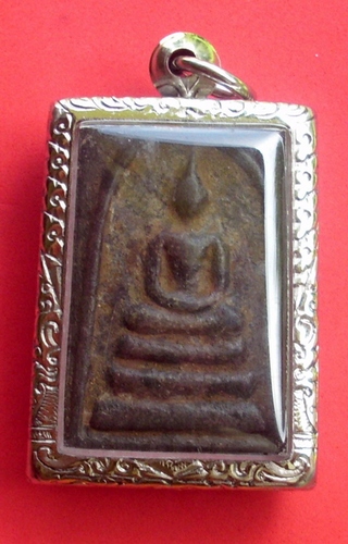 Pra Somdej Pim Lek (Niyom) 2519 BE - Nuea Dam Prasat Khom - Luang Phu Suang - Tewada Len Din (500 year old monk)