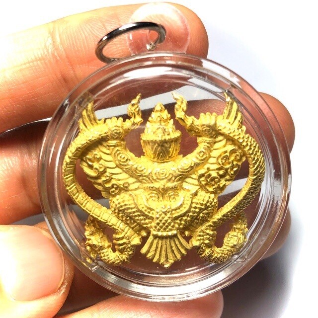 Paya Krut Song Nak Nuea Samrit Chup Tong Pon Sai Garuda with Nagas Amulet 2553 BE Pra Ajarn Amnaj