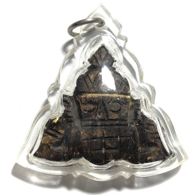 Pra Rahu Om Jantr (Asura Eclipse God eating the Moon) Nuea Gala Ta Diaw ( Hand Carved One Eyed Coconut) &#39;Wai Kroo 2555 BE&#39; Edition - Luang Por Chor - Wat Hnong Saeng