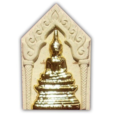 Pra Pong Luang Por Pra Sai Baramee Por Edition 2552 BE Pim Pised Sacred Buddha image of Wat Po Chai Nong Khai