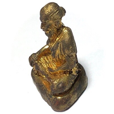 Ruesi Boroma Kroo Chiwok Gomarapaj (Jivaka) Healing Amulet Blessed by Luang Por Jaran (Wat Ampawa) - Nuea Tong Pasom - Hmor Som Hmay Tong Prasert (Doctor Som Hmay)