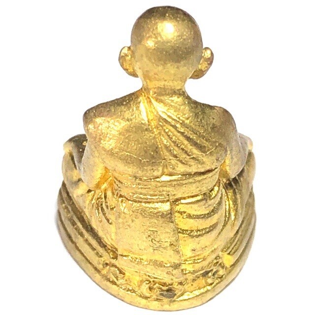 Roop Muean Luang Phu Hongs (Loi Ongk statuette) 'Run Sethee Twee Kun' edition 2553 - Sussaan Tung Mon (Surin)