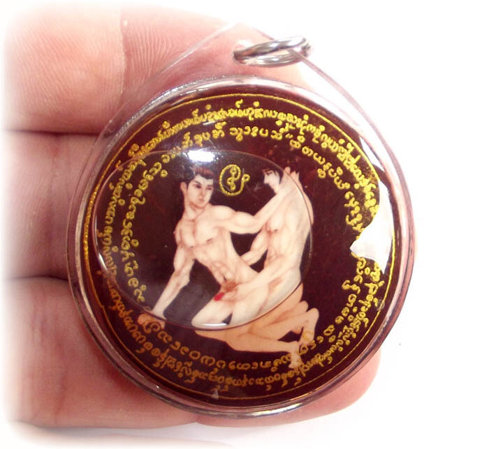 Locket In Bia Ongk Kroo in Nam Man Prai Oil with Lek Lai, Necromantic body part, 1 Takrut, Pong Sanaeh Ya Faed Powder, and Bull Elephant Oil (Gay amulet) - AC Apichai Decha.