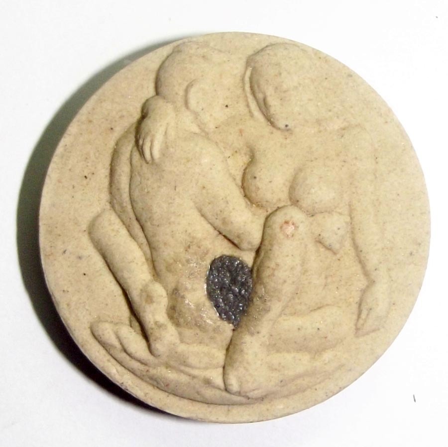 In Koo Bia (Hor Khwan) - Sacred Powder Love Charm wrapped in Yantra Cloth with Krang Putsa Paste - Pra Ajarn Dtecharangsri - Wat San Makiang