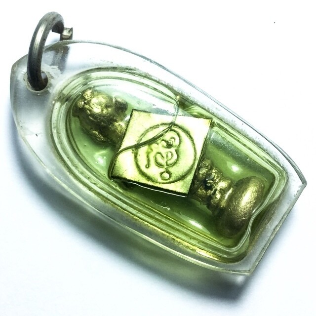 1st Edition Kumarn Tong with Bone Piece &amp; Silver Yantra Spell in Nam Man Prai Khiaw Jaijakhad Green Prai Oil Pra Ajarn Oe