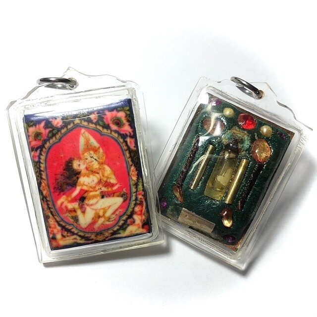 Taewada Long Hong (Paetch Payatorn) Ongk Kroo - Bantian Mian Jia 2556 BE edition - 9 Gems 4 Takrut 2 Pearls + Prai Oil flask - Luang Phu In