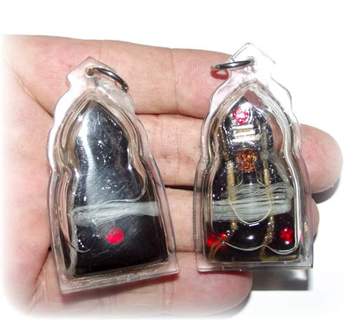 Pra Ngang Maha Sanaeh Ongk Kroo in Prai Oil - 4 Gems, Nam Man Prai flask, 5 Takrut + Sinjana Cords - Montr Paetch Payatorn Jantr Sorn Jantr Edition - Luang Phu In 2556 BE