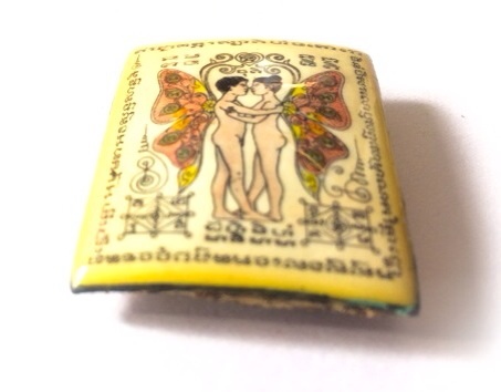 In Koo Maha Sanaeh Chai Rak Hying Love Locket (heterosexual version) - Montr Paetch Payatorn Edition 2556 BE - Luang Phu In (Wat Nong Meg)