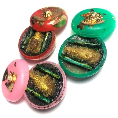 Nuad Prai Manorah Performing Arts Metta Balm with Takrut Sariga Koo + Pra Laks Hnaa Tong amulet inserted - Pra Ajarn Taep Pongsawadarn