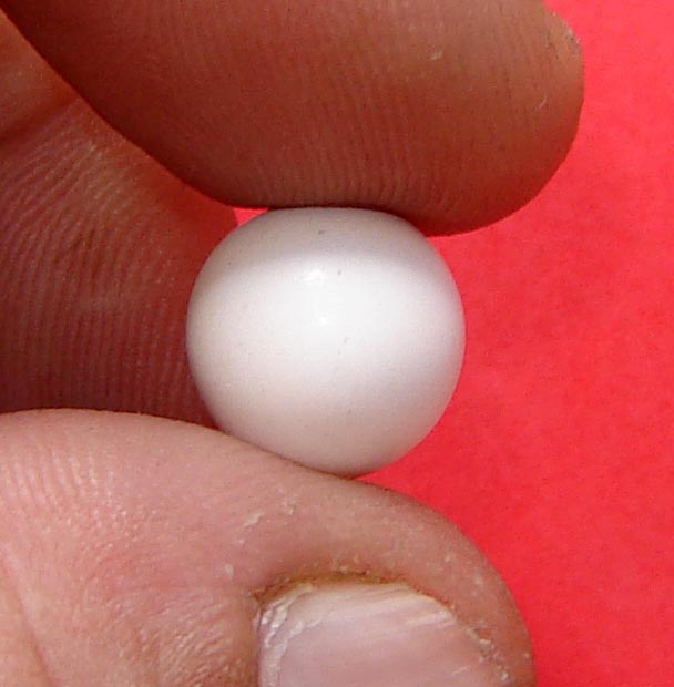 Lek Lai Chi Ba Khaw/ Khai Muk Guan Im (White Lek Lai/Kwan Yin Pearls) Protective Luck Bringer and powerful meditative tool