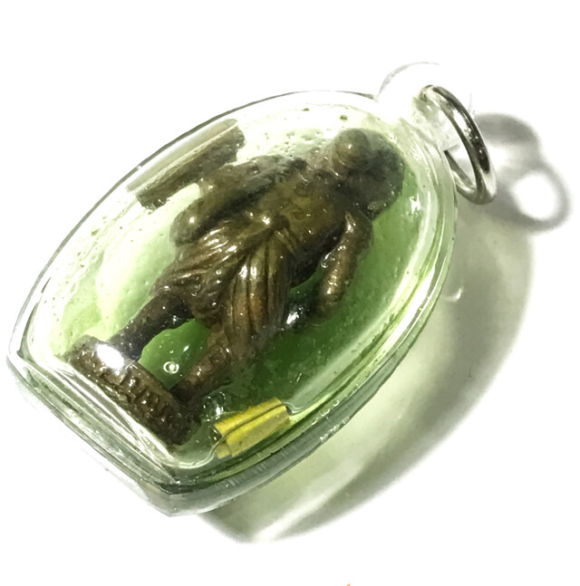 Choo Chok Riak Sap Khor Laew Ruay 2553 BE Paya Khor Powders in Base Bathed in Green Prai Oil 2 Takrut Maha Lap Kroo Ba Jao Bun Lerd