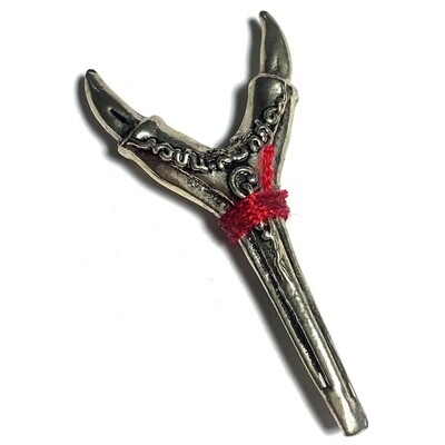 Dueay Ngu Hlueam Ongk Kroo Mad Daay Akom - Sacred Boa Spur for Gambling, Charm and Mercy - LP Kambu, PT Kloi, LP Iad + LP Khai Blessing